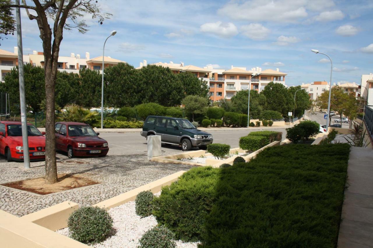 Apartamento Com Piscina Em Albufeira, Corcovada Eksteriør billede